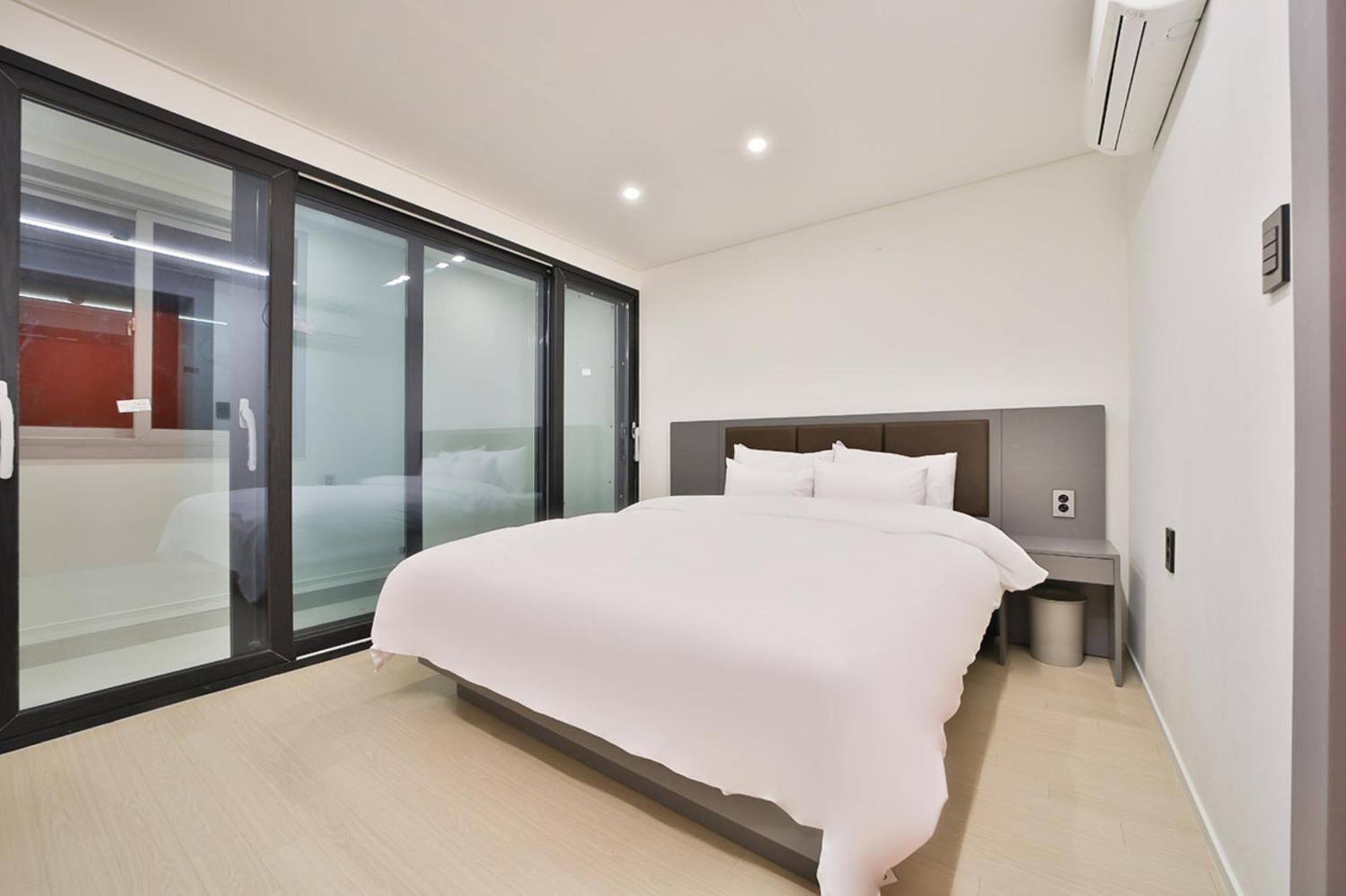 Green B Hotel Busan Seomyeon Exterior photo