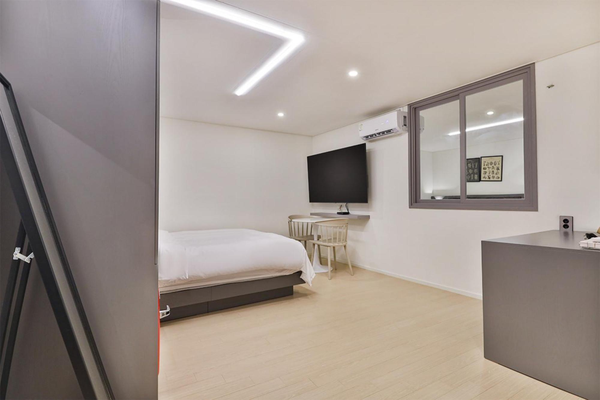 Green B Hotel Busan Seomyeon Exterior photo